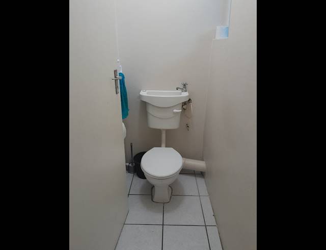 1 bed property to rent in WORCESTER WEST